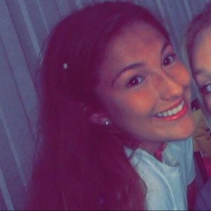 Meet your Posher, Macy